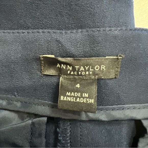 Ann Taylor Navy Wide-Leg Button-Up Pants - Picture 3 of 6